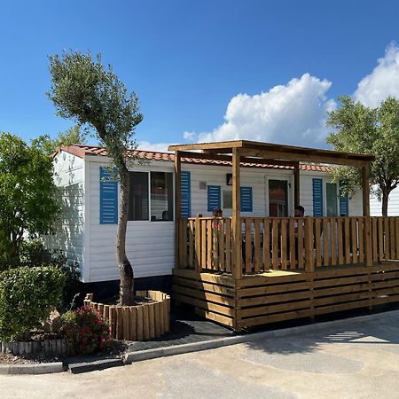 נאוס מרמרס Camping Castello מראה חיצוני תמונה