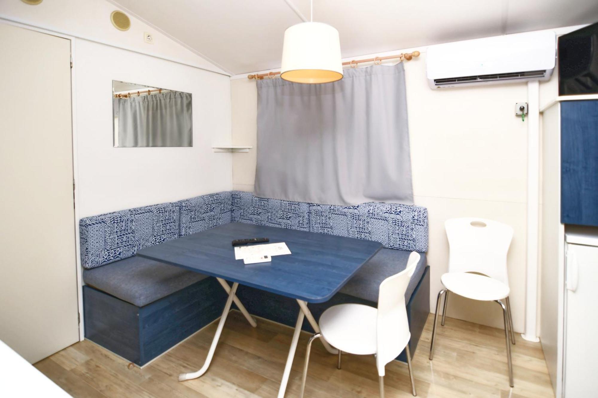 נאוס מרמרס Camping Castello מראה חיצוני תמונה