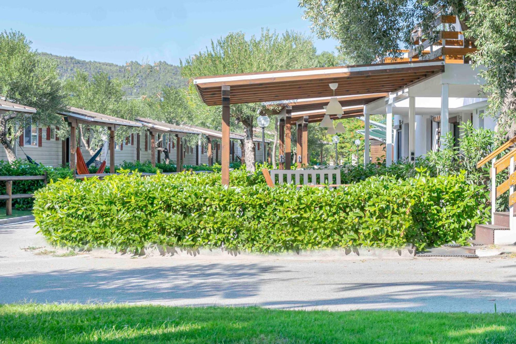 נאוס מרמרס Camping Castello מראה חיצוני תמונה
