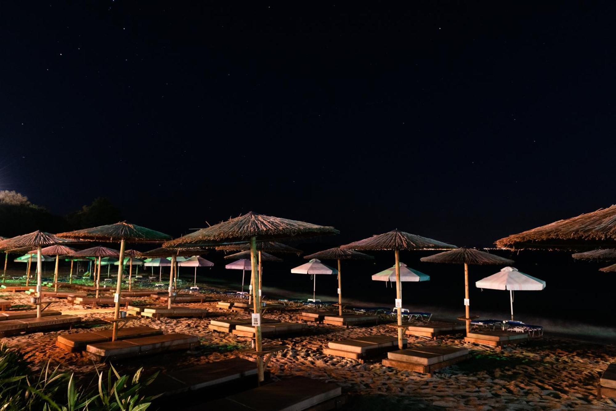 נאוס מרמרס Camping Castello מראה חיצוני תמונה