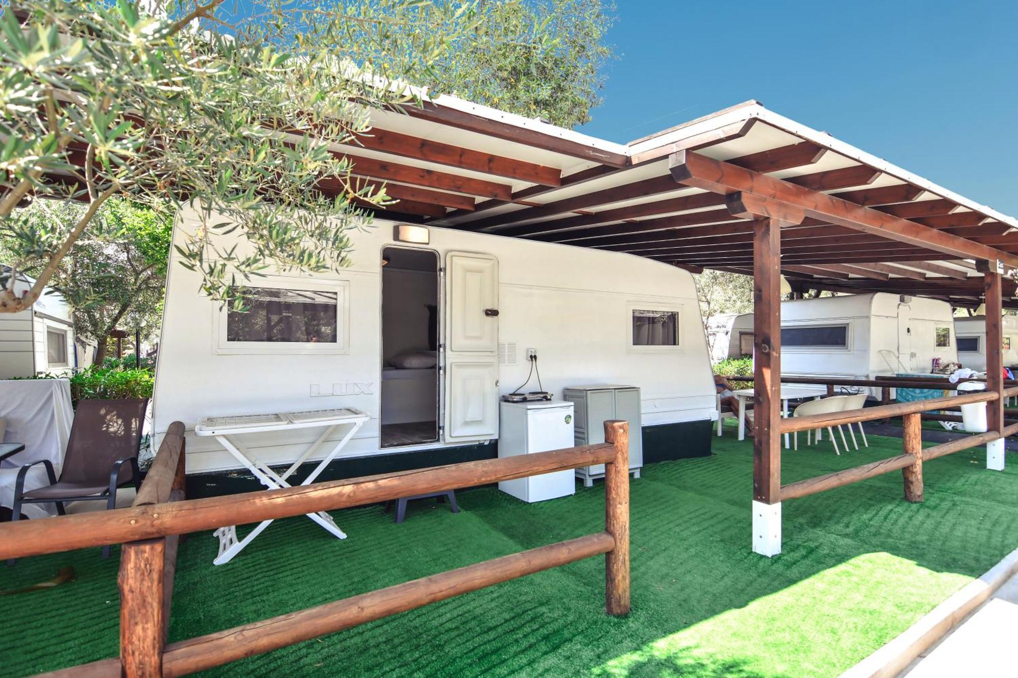 נאוס מרמרס Camping Castello חדר תמונה